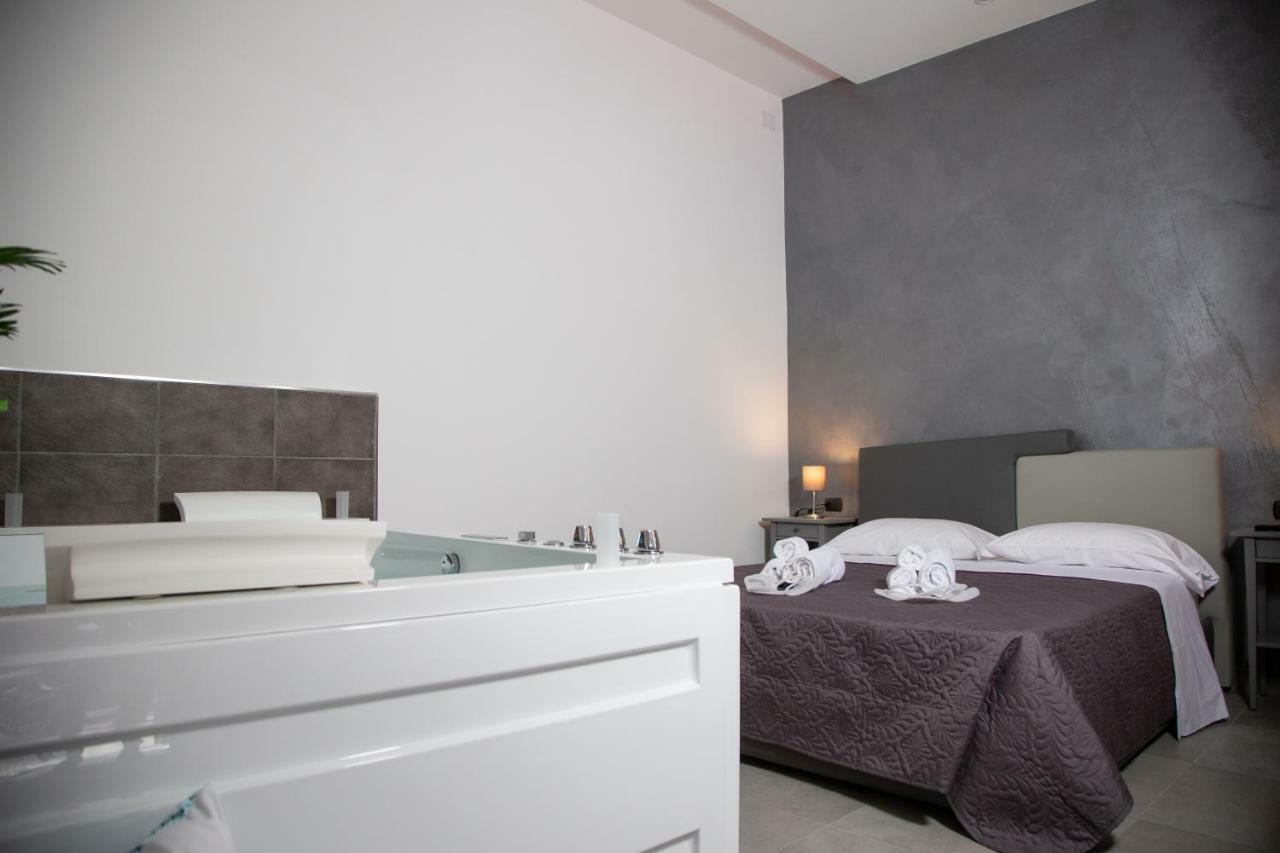 Camera18 Suite Naples Extérieur photo